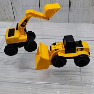 CAT Dozer & Excavator Yellow Black Plastic Construction Toys Set 2 Mini Machines